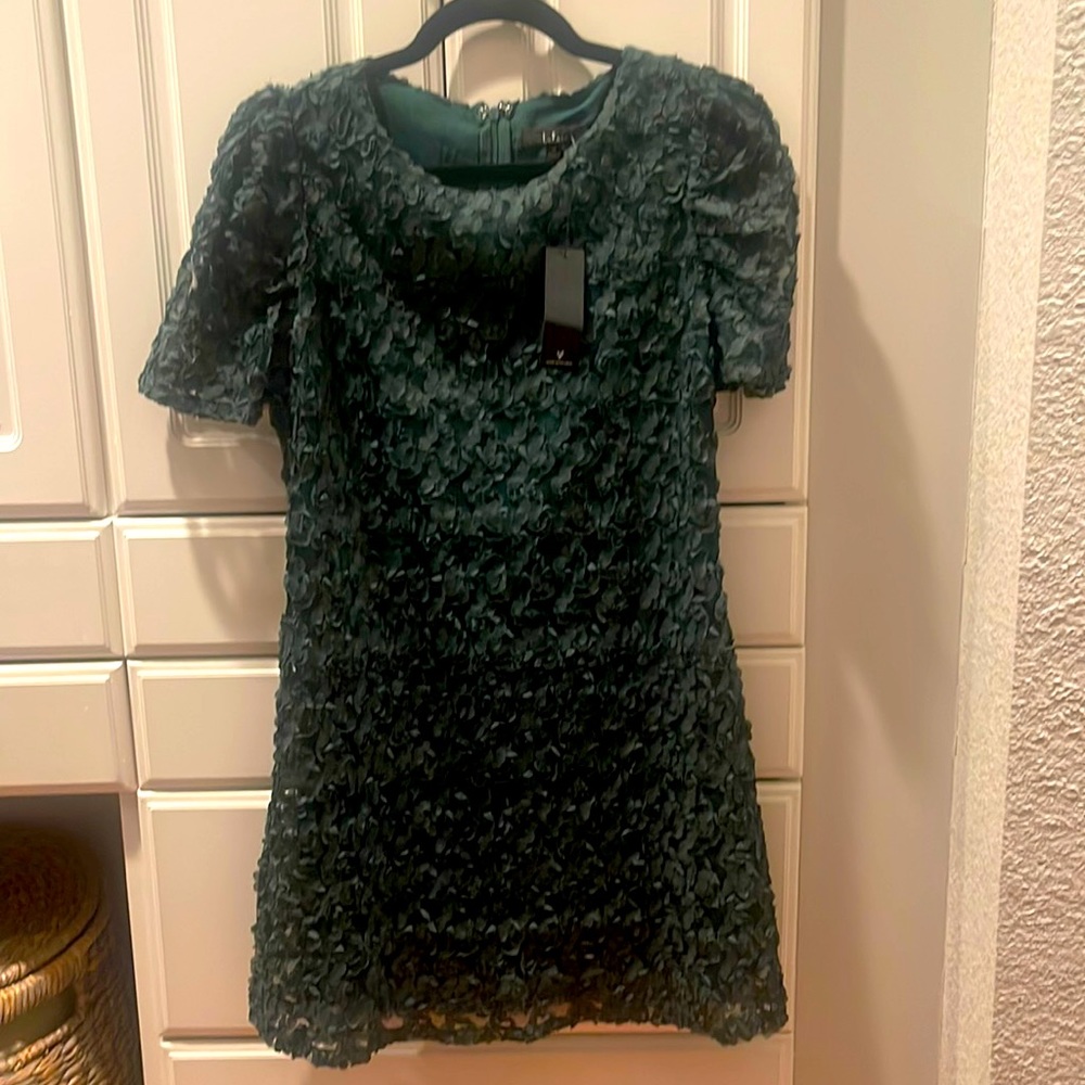 NWT Gorgeous emeralds green floral a line dress 💚 👗